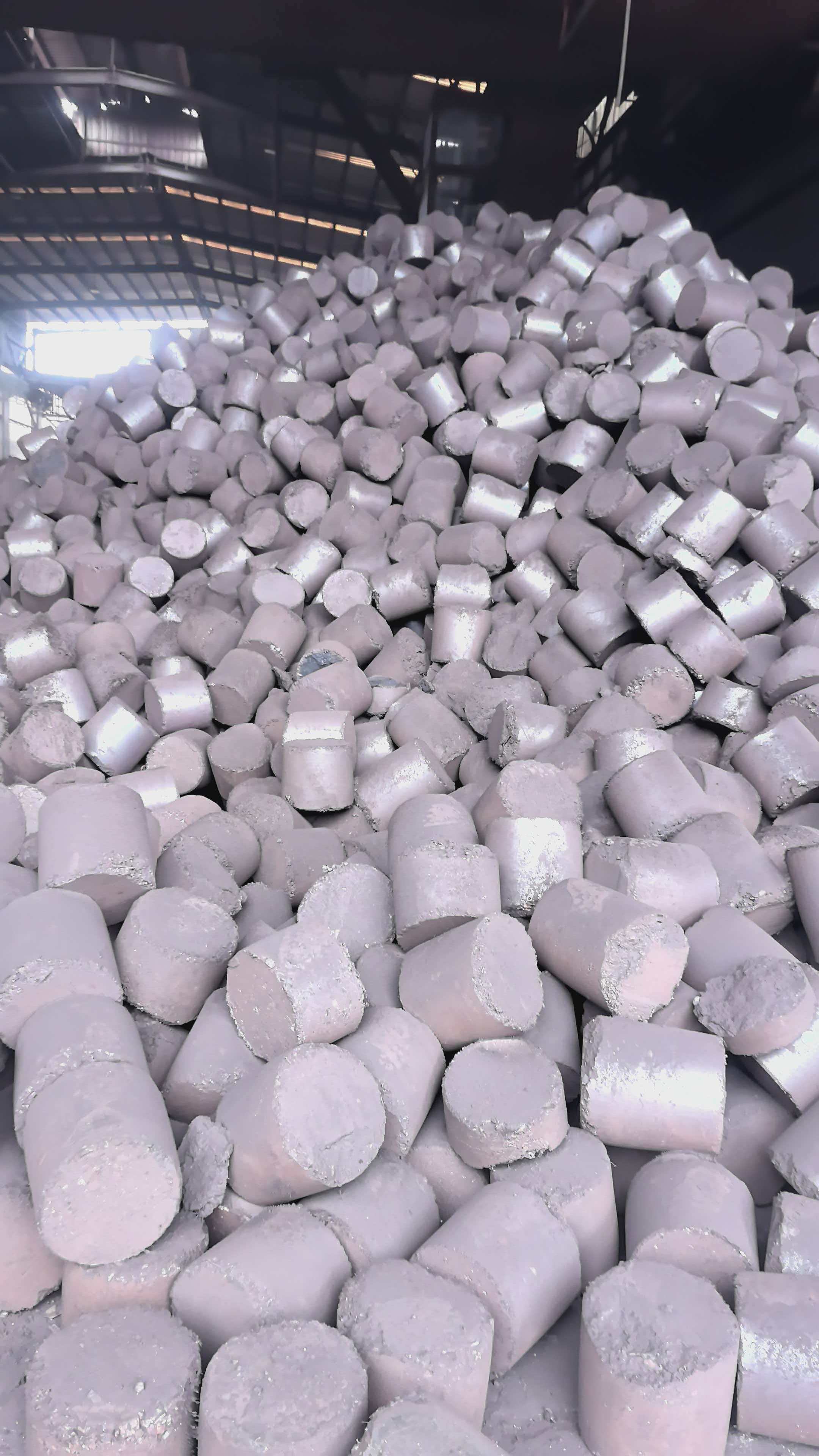 热压铁块.热熔铁块.热熔高锰铁块.热熔高锰碳铁块.高锰铁块